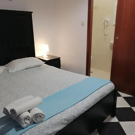 Local4Dreams Guesthouse * Oporto