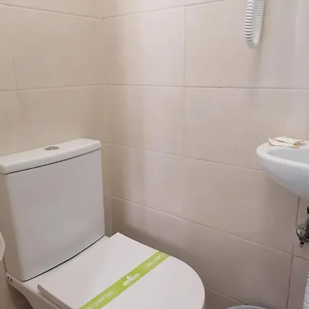 Local4Dreams Guesthouse Guest house *