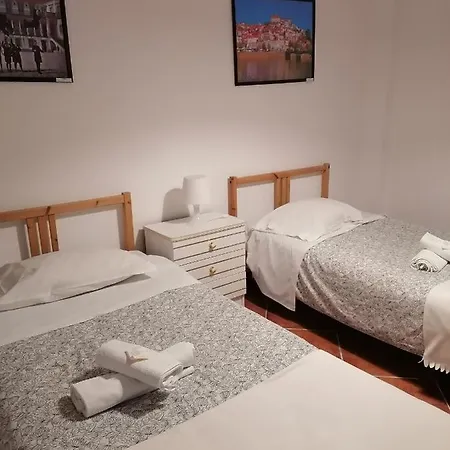 Local4Dreams Guesthouse Guest house Porto