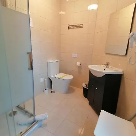 Local4Dreams Guesthouse